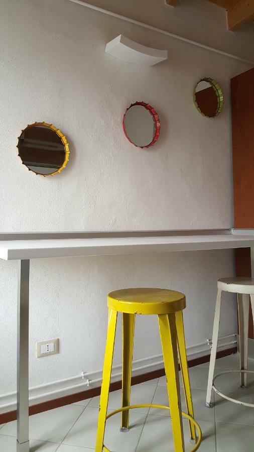Apartamento Casa Di Arianna Ferrara Exterior foto
